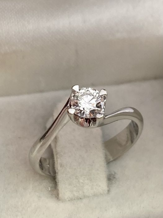 Inel Teilor aur alb 18kt.cu diamant 0.42ct