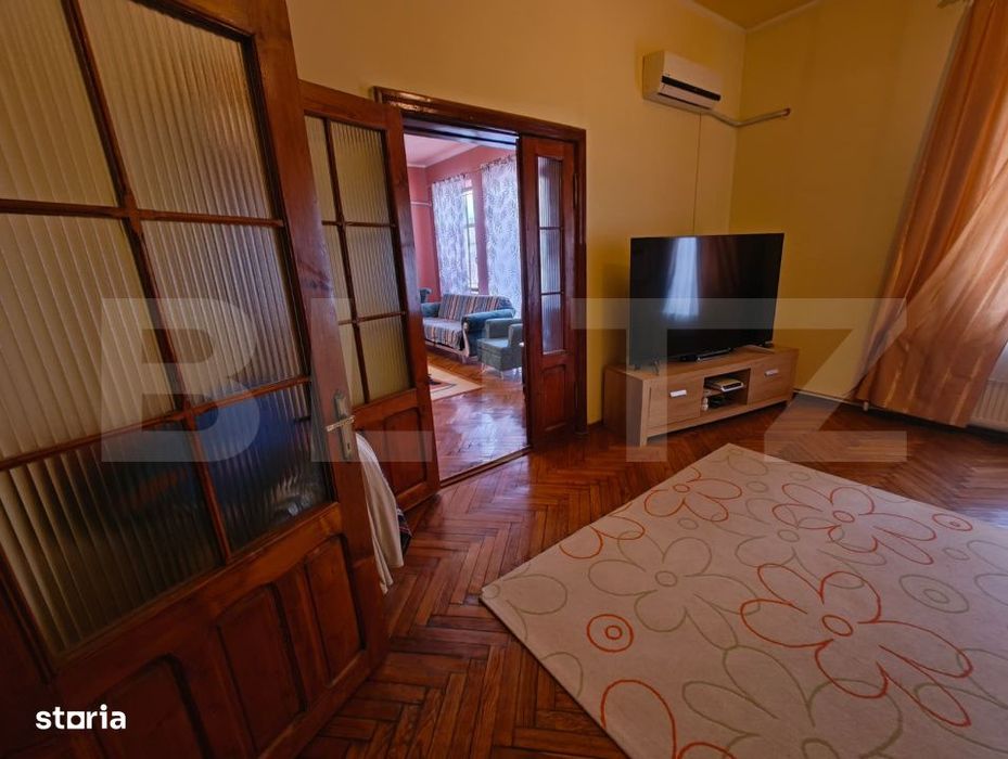 Casa de vanzare, 240 mp, zona Centru