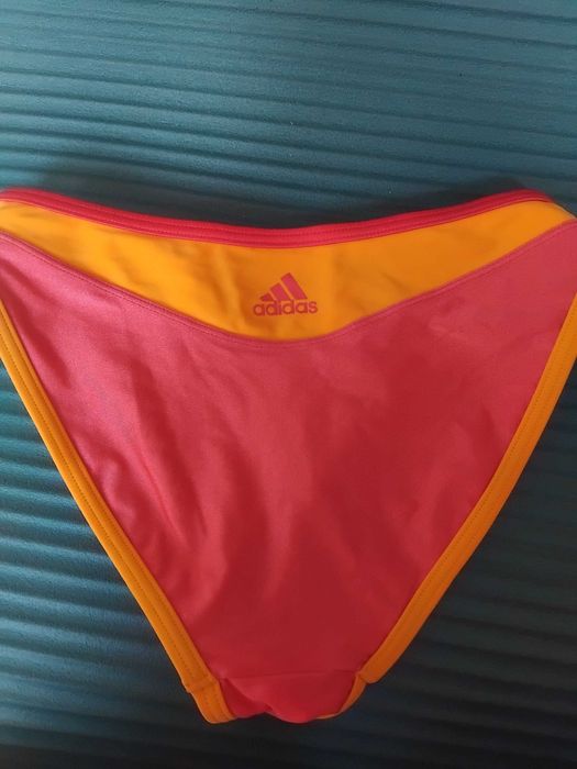 ADIDAS 100% оригинално долнище дамски бански, размер М