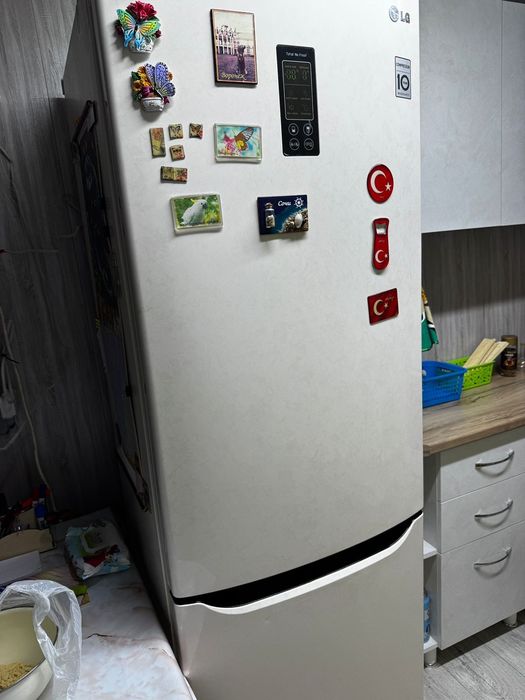 Продам холодильник в отличном состоянии.