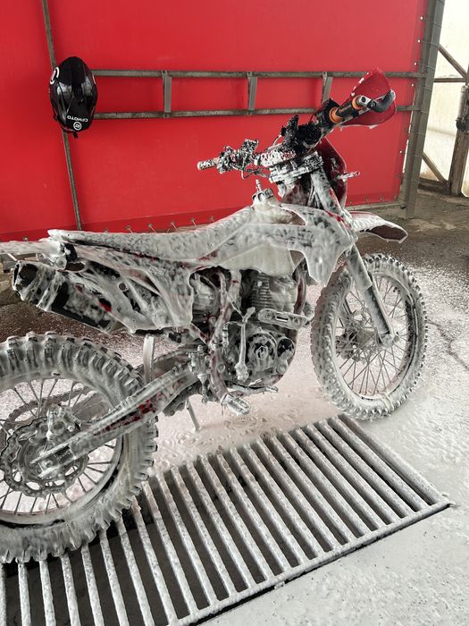 Hasky f5 250 на полном ходу