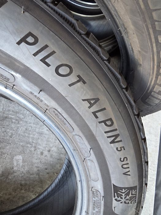 255/55/18 MICHELIN 4бр