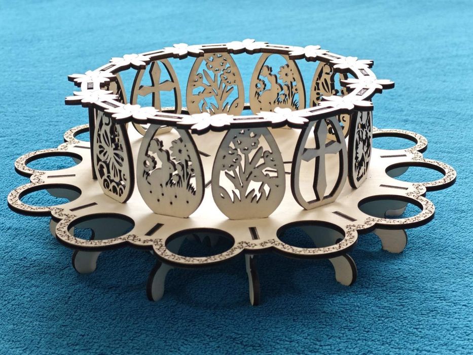 Великденски панер, поднос, поставка за яйца и козунак  Великден