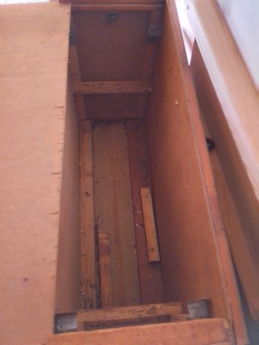 транспортно куфарче за пчели