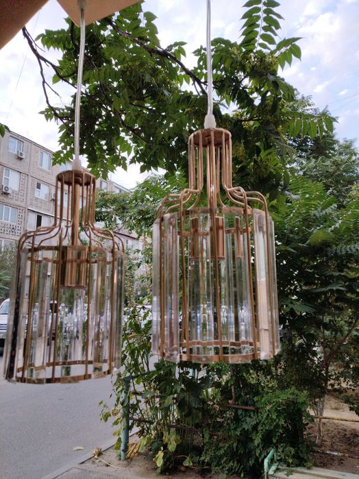 Продам люструдля коридора