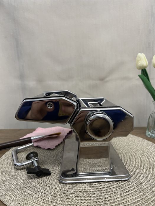 Ръчна машина за прясна паста YASHE QF-150