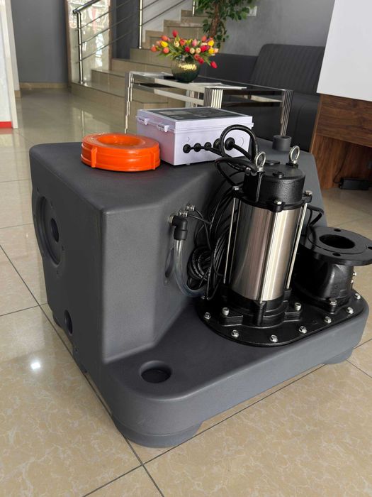 фекални насос  Автоматик бошқарувли  мустаҳкам пластик бак 2,2 квт