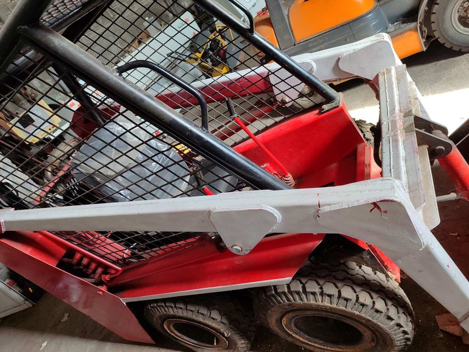 мини челен товарач 1,5 т