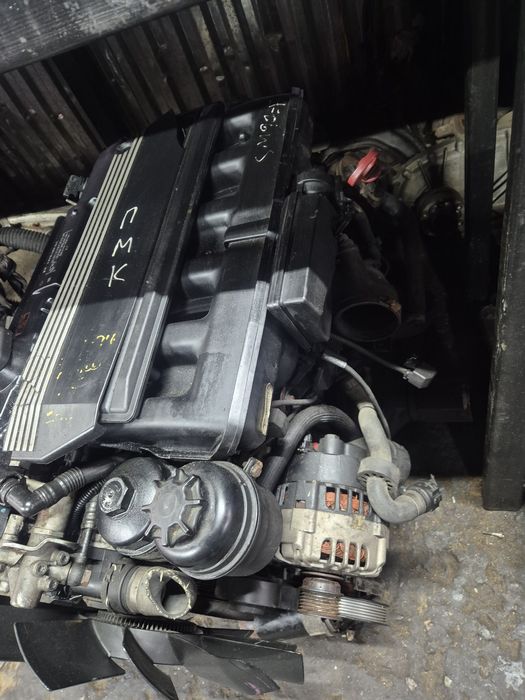 Приваной двигатель на БМВ Х5 М54В30