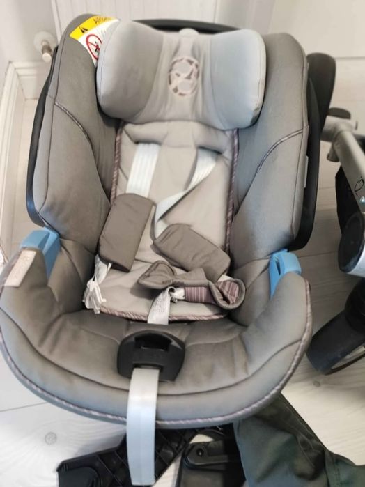 Cărucior 3 in 1 - Mutsy i2 parte sport si landou + scoica Cybex Aton5