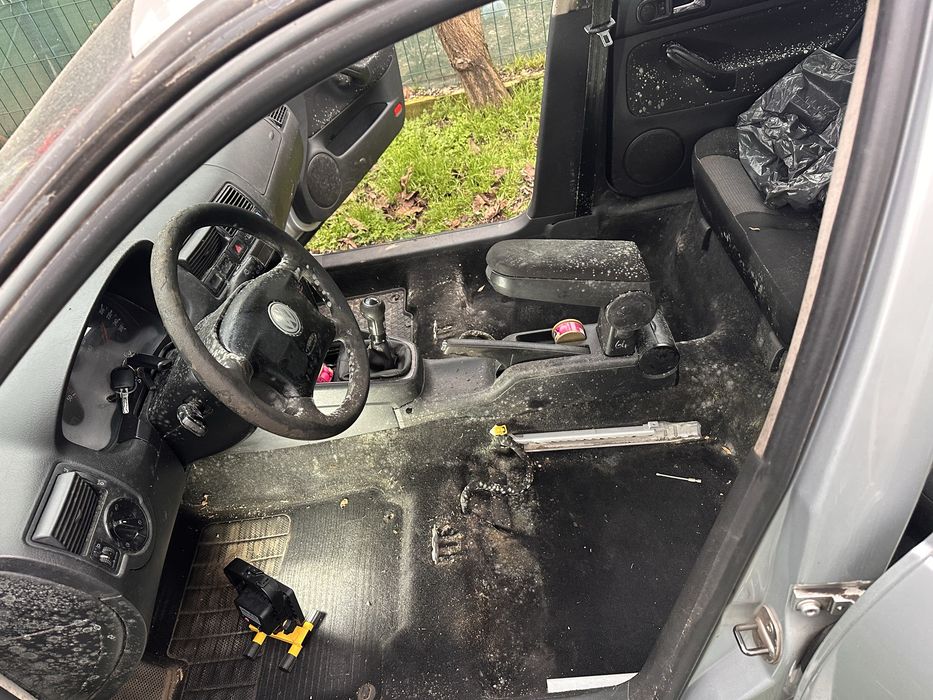 Detailing auto la domiciliu/curatare bucuresti/giurgiu/calarasi