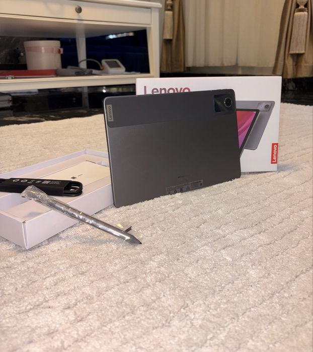 Tableta lenovo tab m11