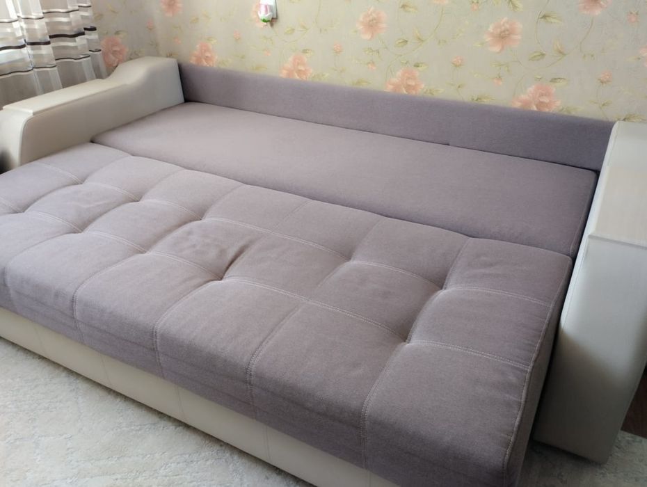 Продам диван книжка