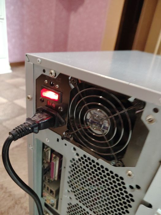 Продаю компьютер