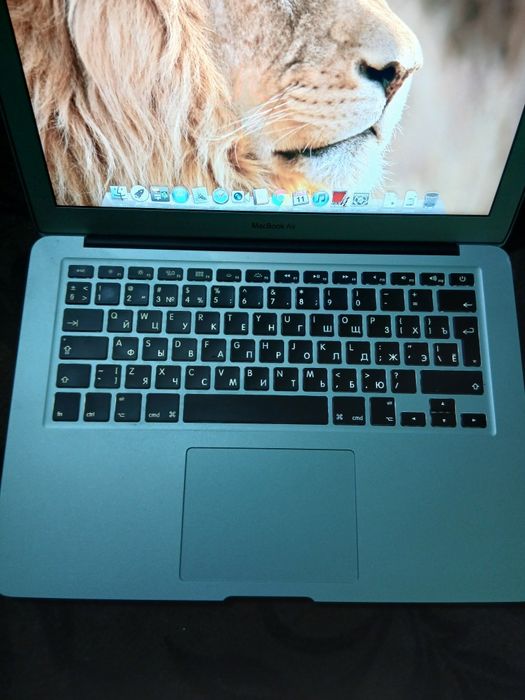 Nomi Mac Book Air  Holat yangi.