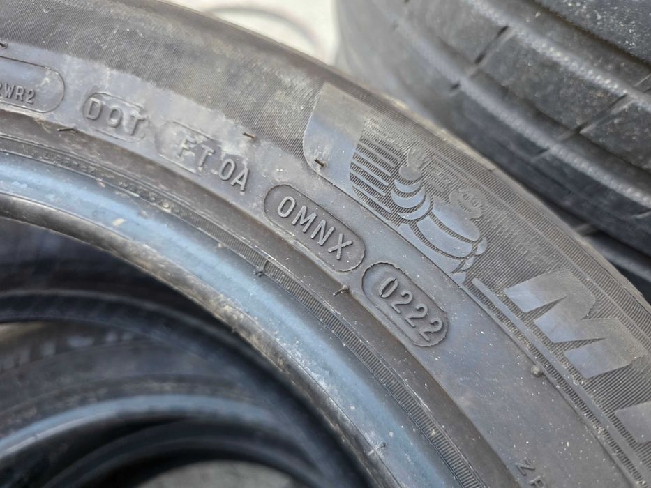 2бр Летни гуми 225 50 17 - Michelin - DOT 2022