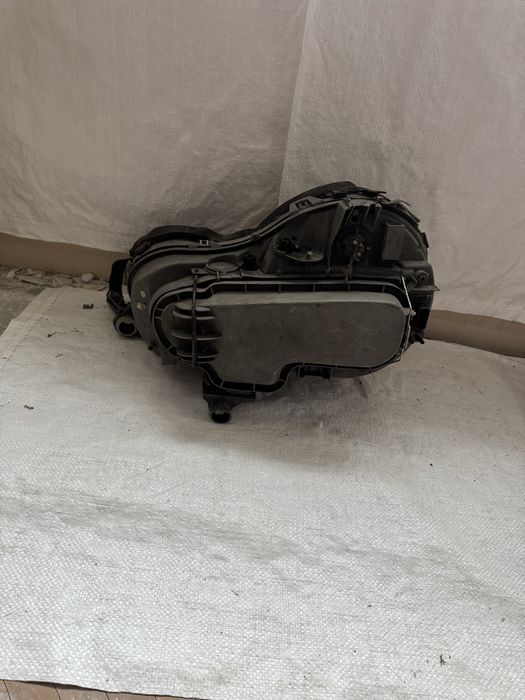 Оригинален фар Мерцедес Е300 Mercedes W210