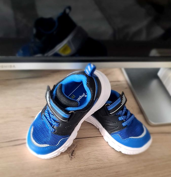 Бебешки маратонки