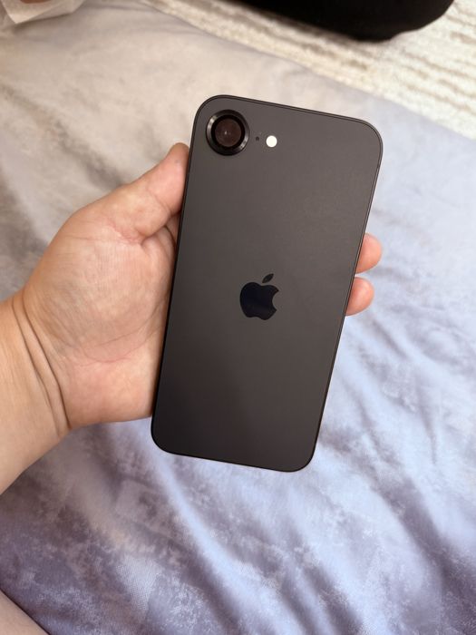 Айфон 16е с гарантией