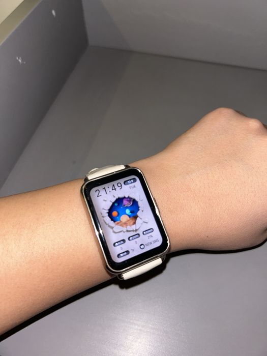 Смарт часы huawei watch fit 2