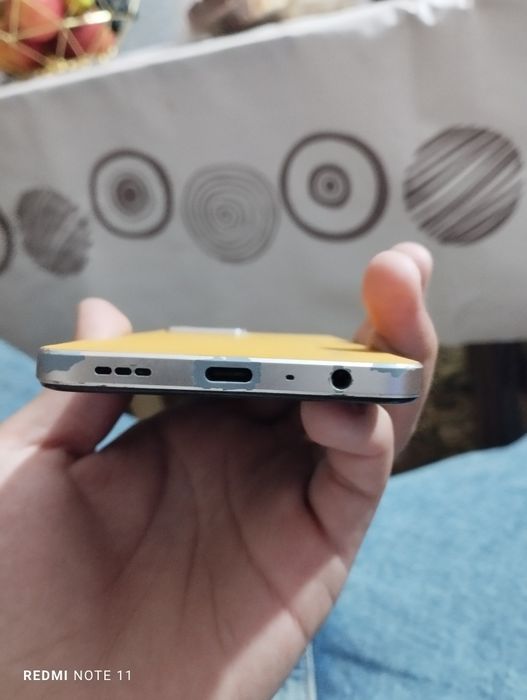OPPO RENO 7  продаю