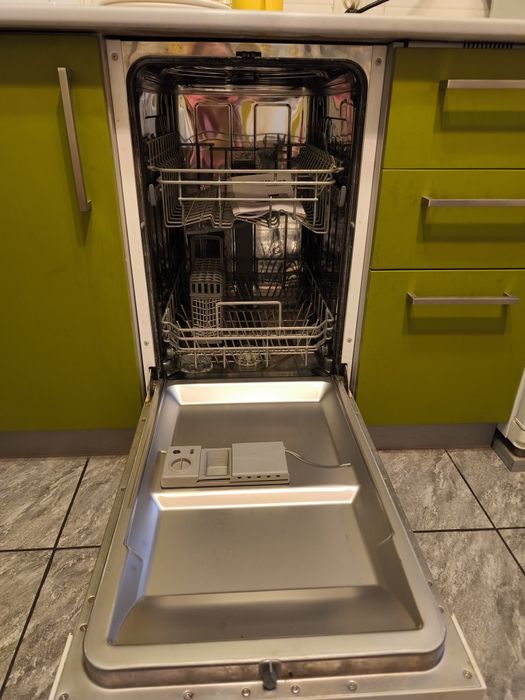 Продам посудомоечную машину  Hansa