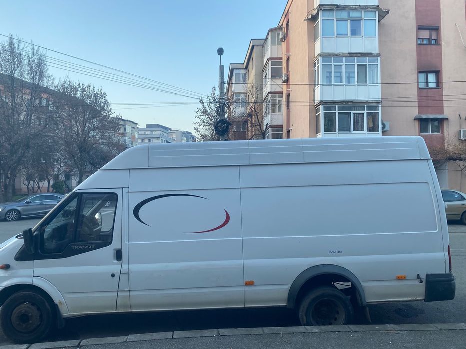 Vand  Ford transit pret negociabil