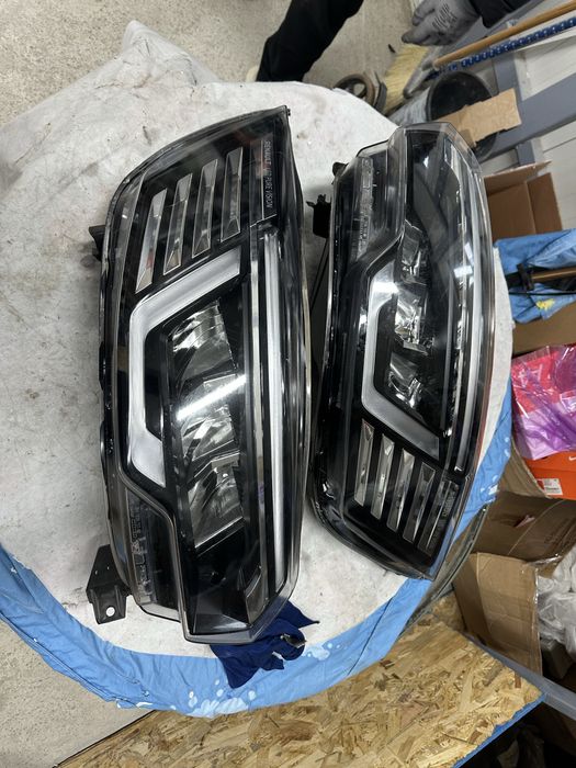 Faruri stânga dreapta full led renault master.cod:1ex014721-02.
