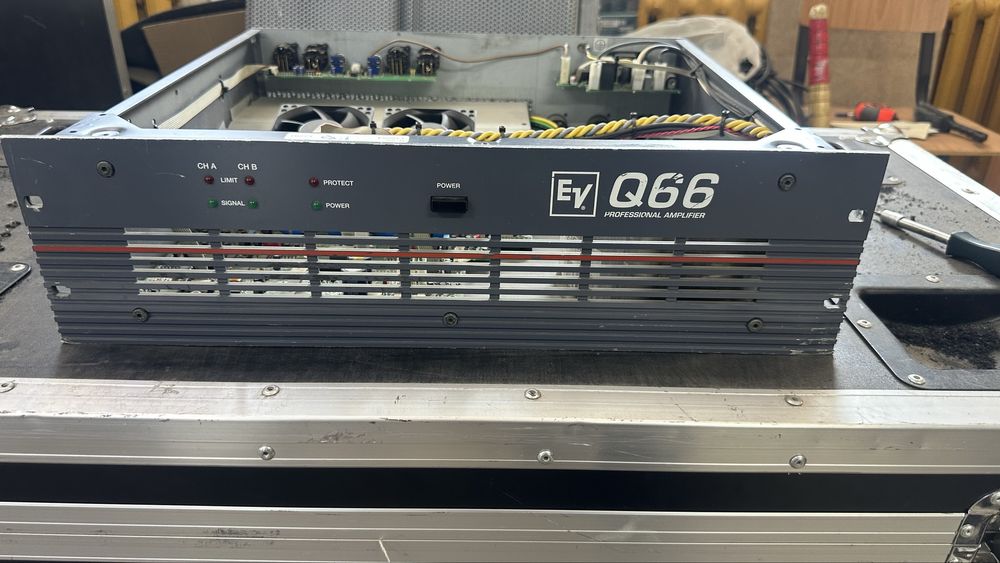 Усилитель Electro Voice Q66