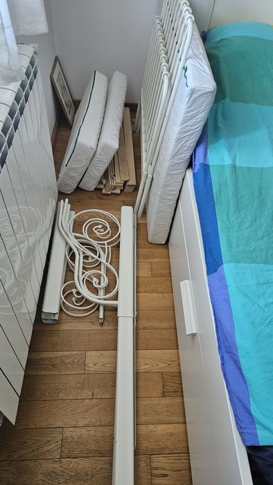 vand cadru pat extensibil Ikea MINNEN + somiera + saltea