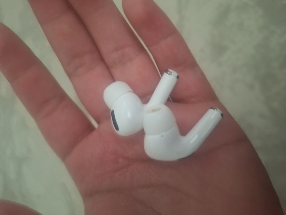 Без проводные наушники