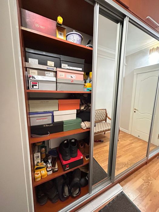 Шкаф-купе вместительный