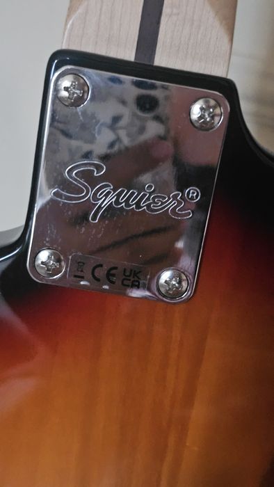 Squier by Fender Stratocaster HSS, Sunburst