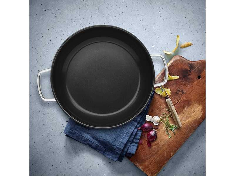 НОВИ! Тиган за задушаване 28см с капак съд за готвене