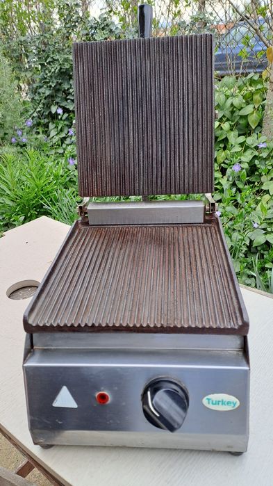 Професионален тостер