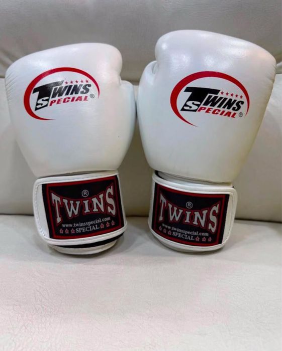 Manusi Box Twins albe