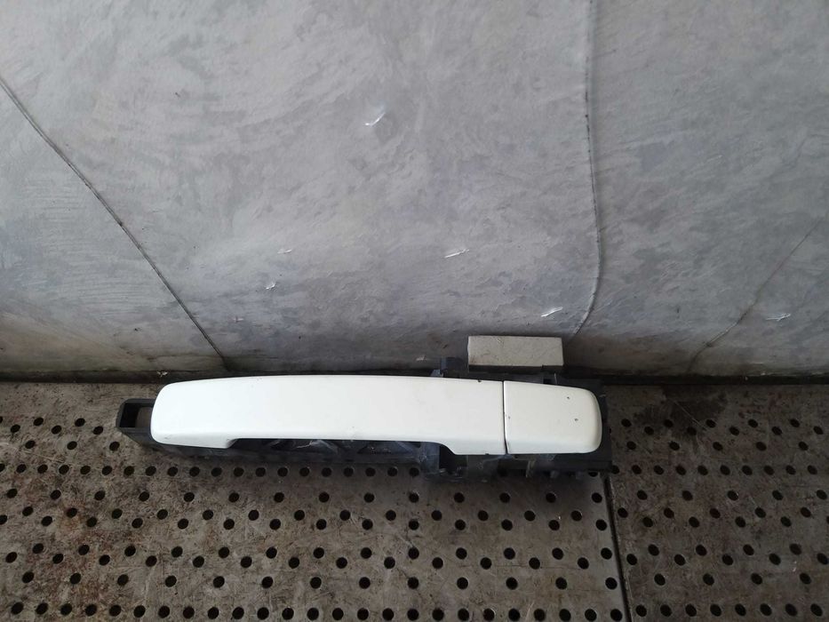 Maner usa stanga spate nissan qashqai j10 80611eb30b