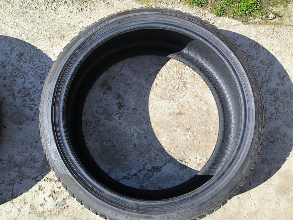 Зимни гуми Пирели R21 255/35