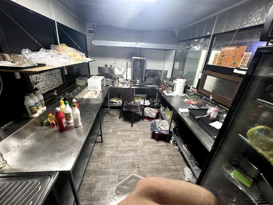 Tayyor biznes chilonzor UCHTEPA Outlet sentrda