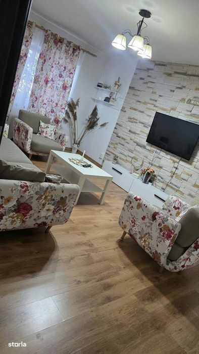 Apartament 2 camere,decomandat,mobilat si utilat