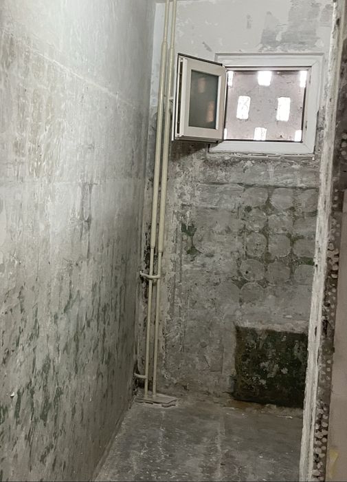 Ferestră termopan pentru baie