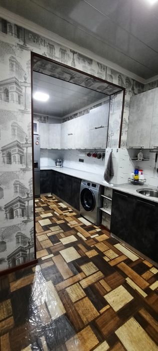 СРОЧНО  3 комнатная квартира продаётся