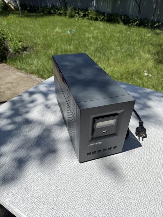 UPS Socomec 600W