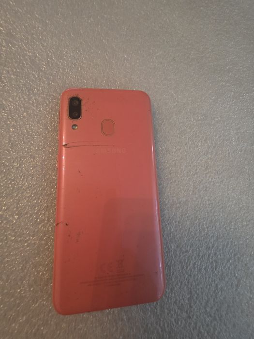 A20 e Samsung за части
