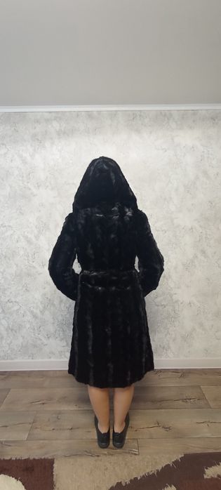 Шуба в хорошем состоянии