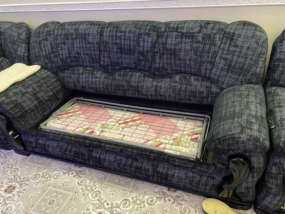 продам диван и два кресла