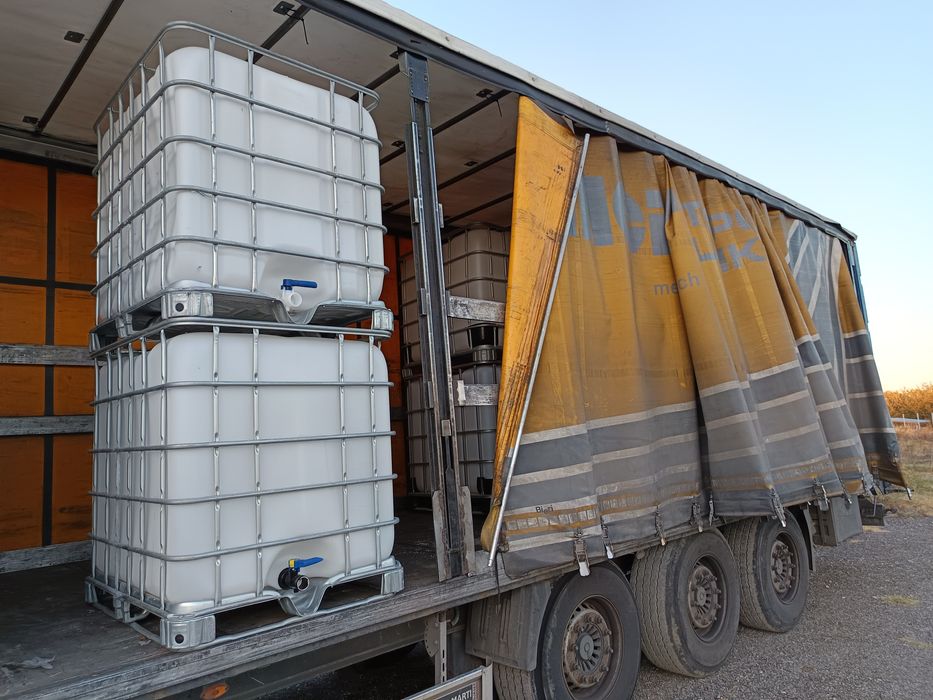 Бидони,Цистерни 1000 литра един тон