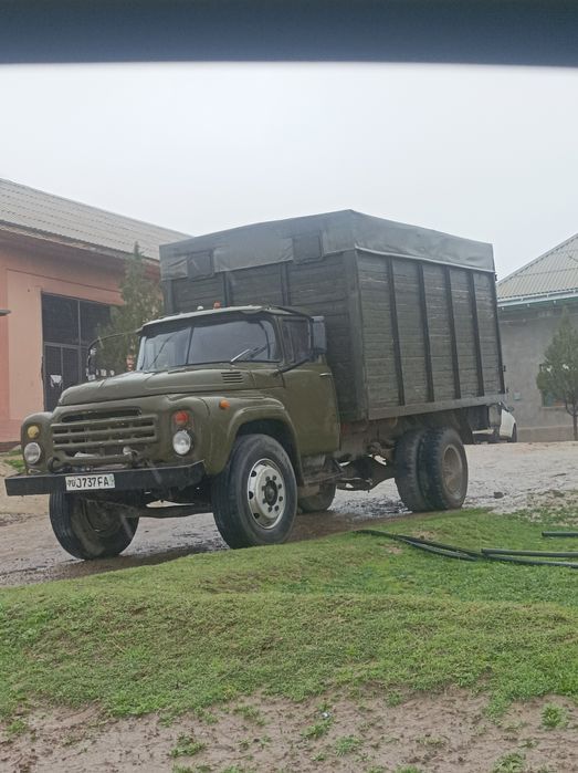 Zil 130 sotiladi