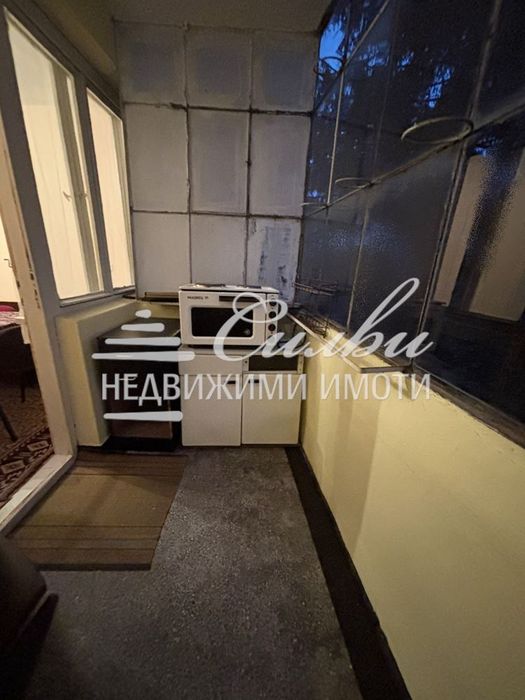 Дава се под наем Тристаен апартамент в Шумен, Добруджански - 90 кв.м за 306 € - Снимка #9