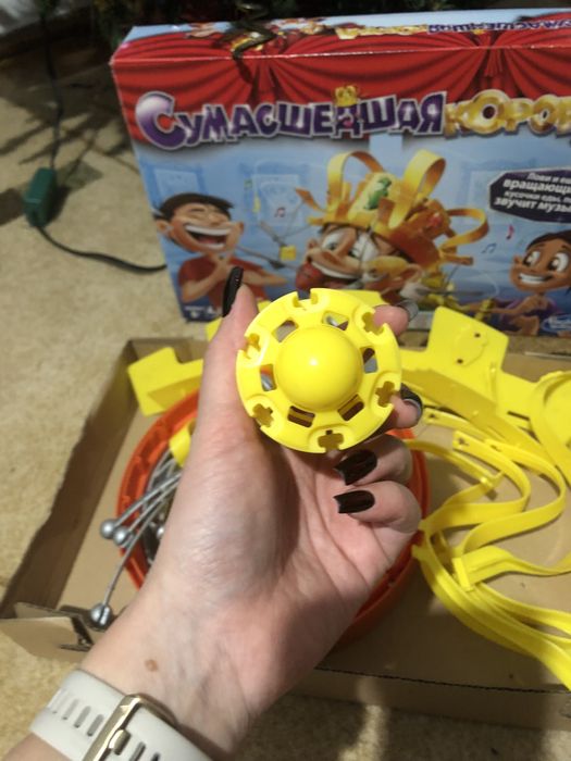 Игрушка сумашедшая корона